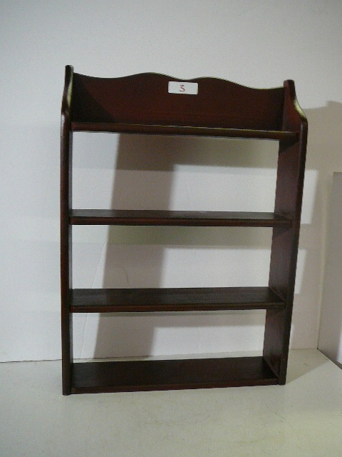lot 3 image: Wall Shelf Wooden