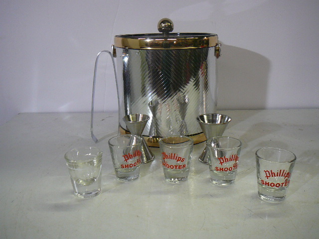 lot 36 image: Vintage Ice Bucket with Shot glasses Metal
