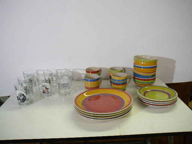 lot 51 image: Kitchen Items