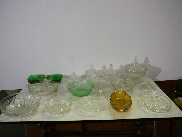 lot 55 image: Glassware