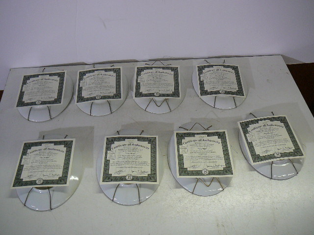 lot 58 image: Home Dcor Collectable Plates