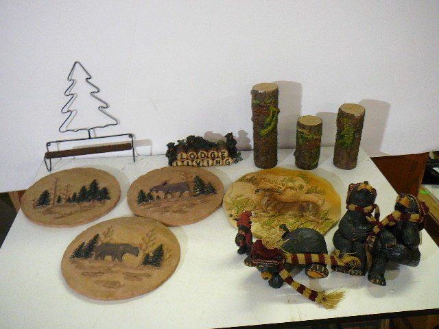 lot 80 image: Cabin Decor Plates