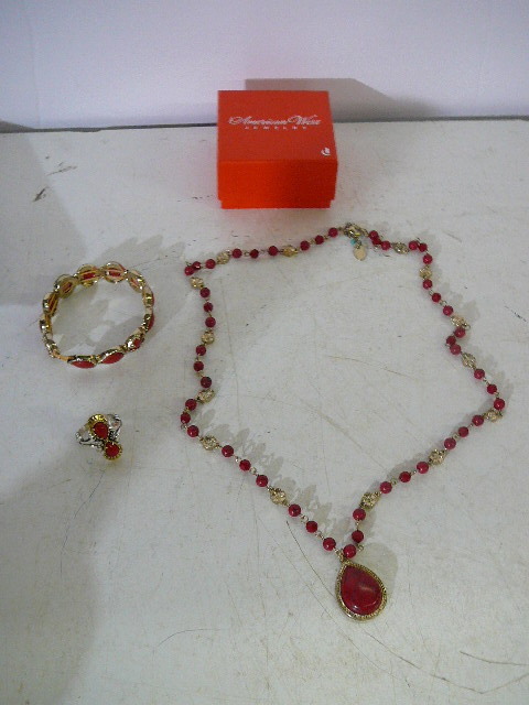lot 113 image: Jewelry American West Set Ring Bracelet Necklace Earrings