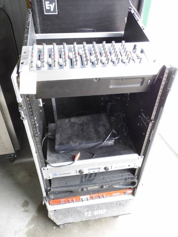 lot 20 image: Odessy Rack w Components