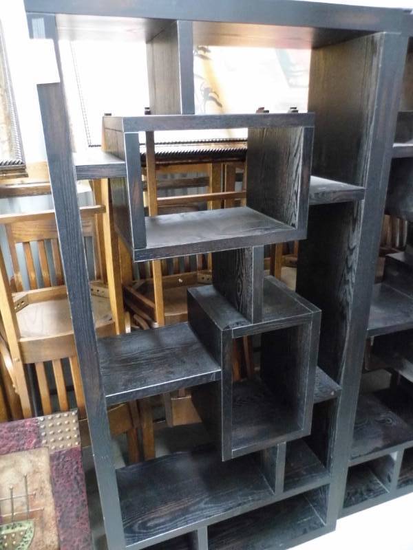 lot 37 image: Black Wooden Shelf