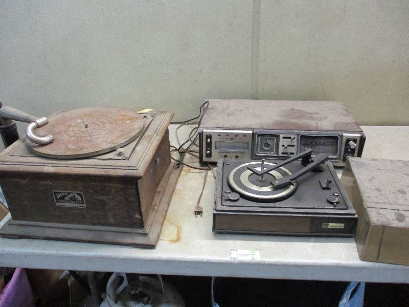 Antique Stereo Equipment