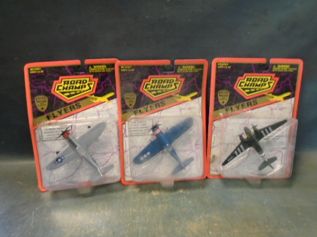 lot 56 image: Road Champs Diecast Metal Planes