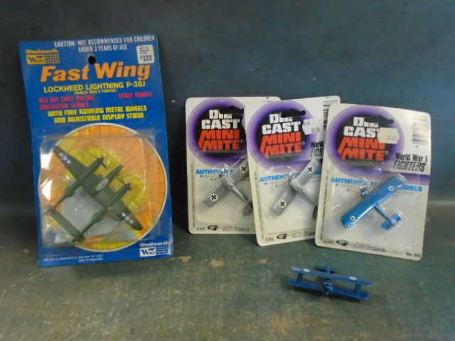 lot 62 image: Diecast Metal Planes