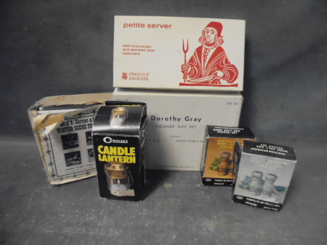 lot 138 image: Household Items