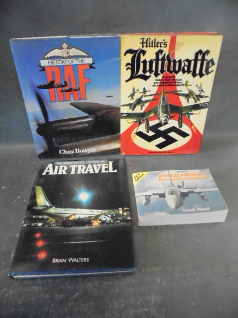 lot 143 image: Aviation Books