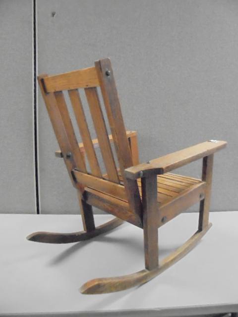 lot 165 image: Childs Rocking Chair