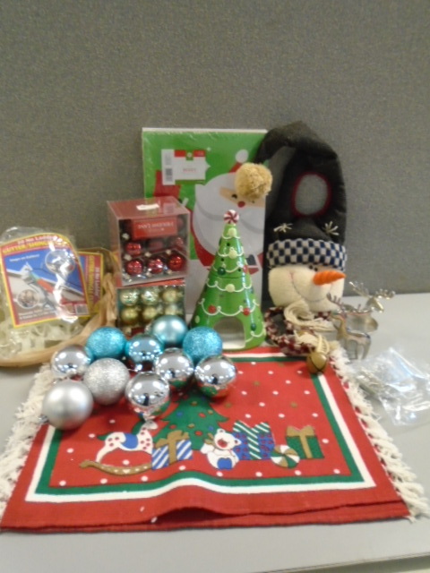 lot 193 image: Holiday Decorations and MORE