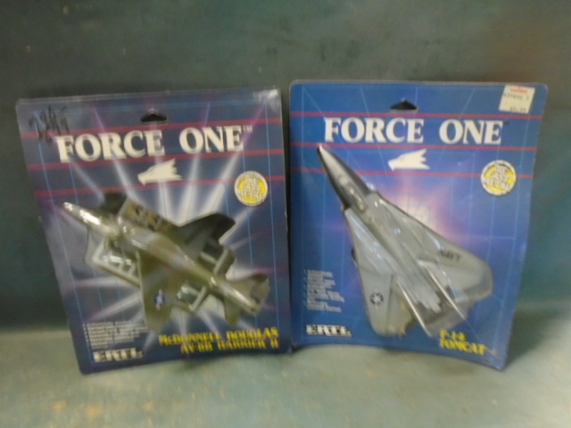 lot 208 image: Vintage Diecast Metal Planes