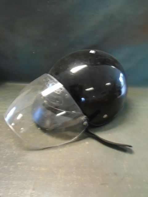 lot 213 image: Helmet