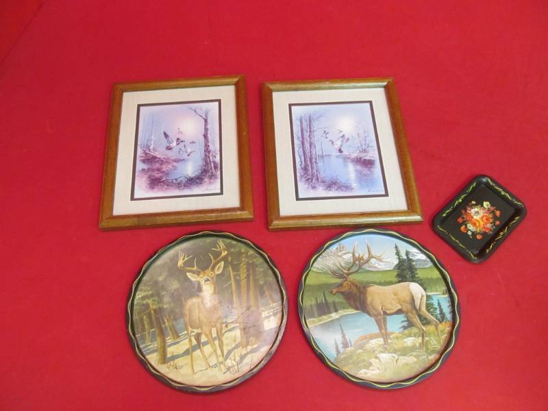 lot 29 image: 2 Andreas Jopinas pictures, 2 mini serving trays, 2 serving trays