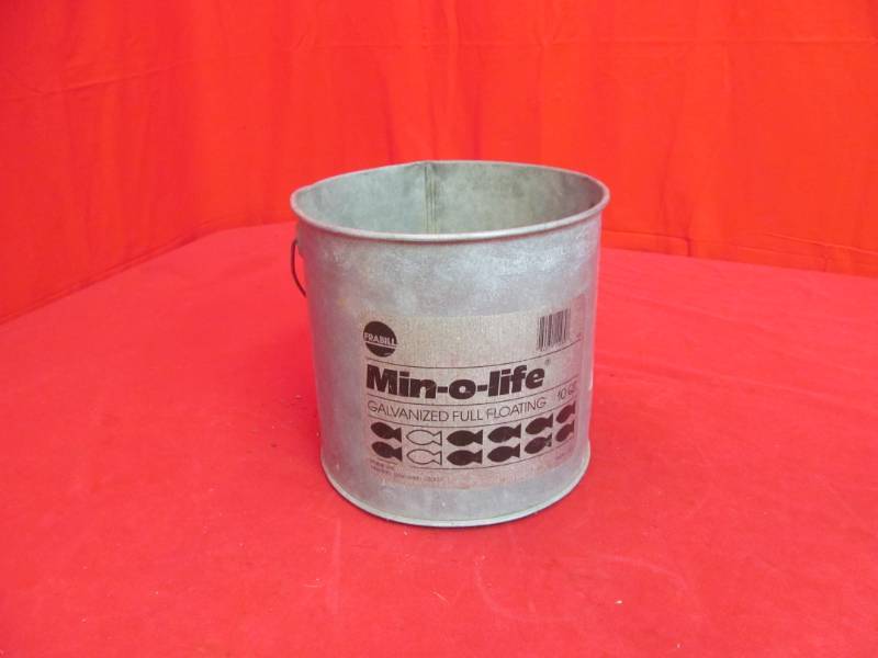lot 70 image: Mino life Fish bucket