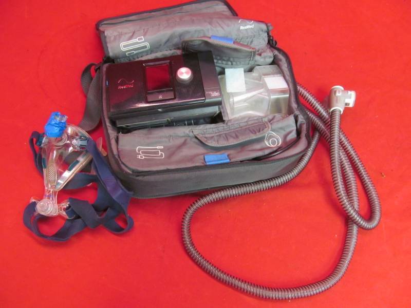 lot 106 image: Res Med CPAP machine (complete)
