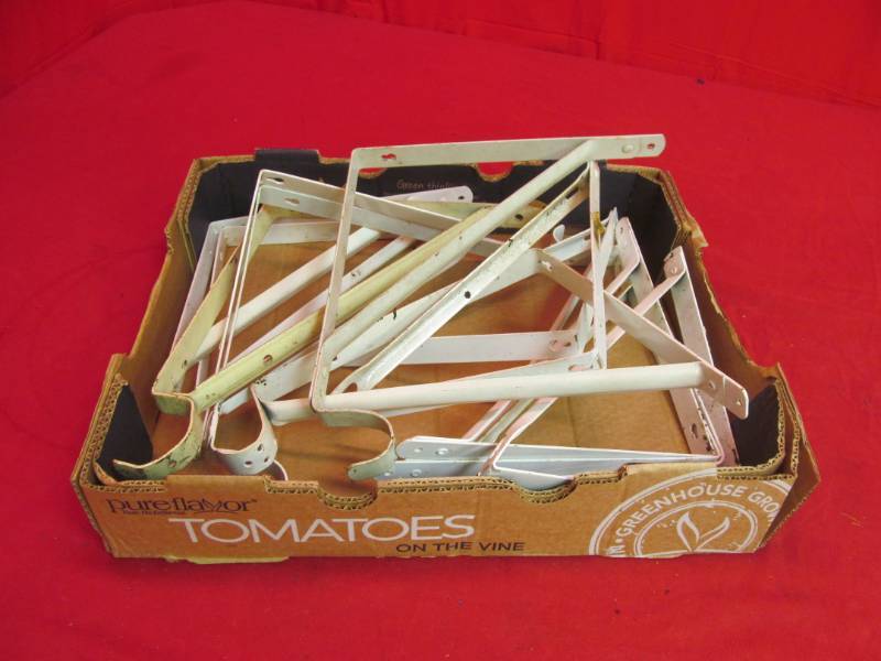 lot 143 image: Shelf brackets (some with closet hooks)