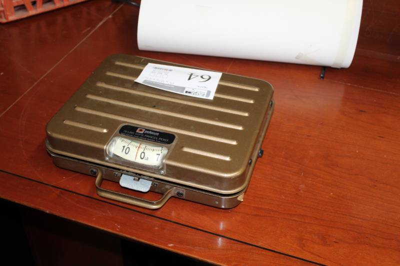lot 64 image: Pelouze 70 lbs. U.P.S.Parcel Post Scale