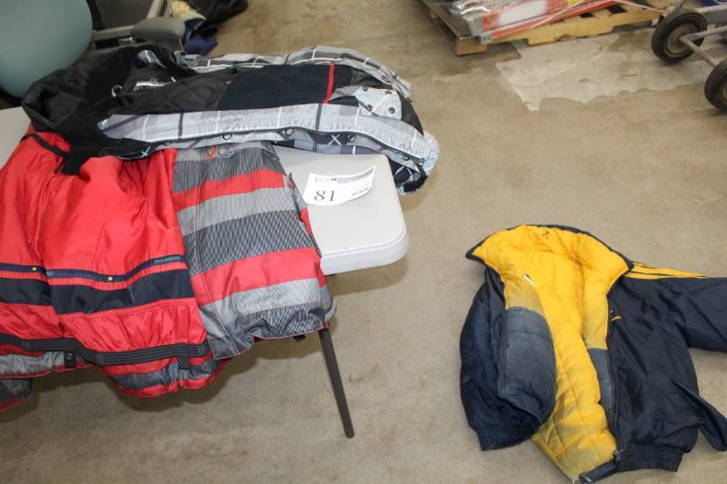 lot 81 image: Lot of (3) Winter Jackets - Aperture, Burton Snowboards