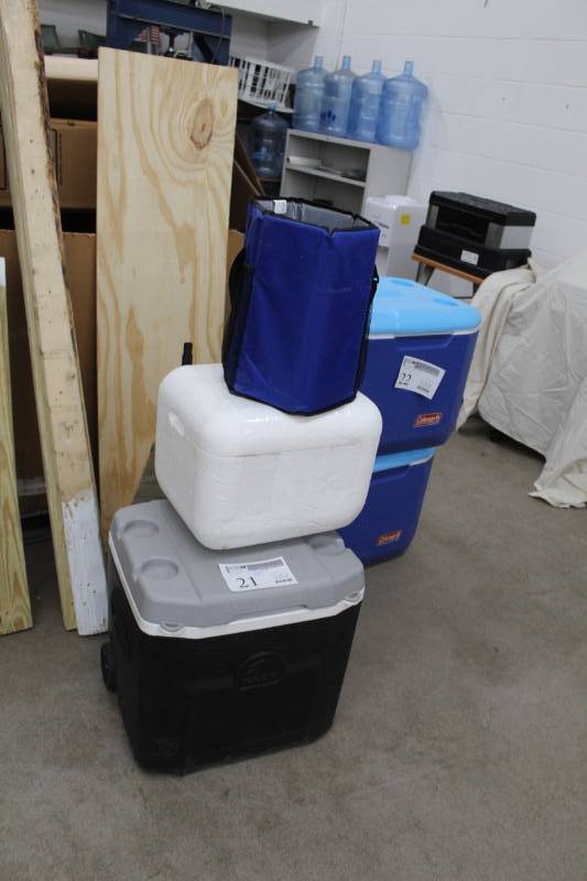 lot 21 image: Lot of (3) Coolers