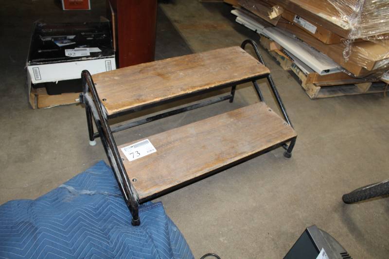 lot 73 image: 2-Step Stairs
