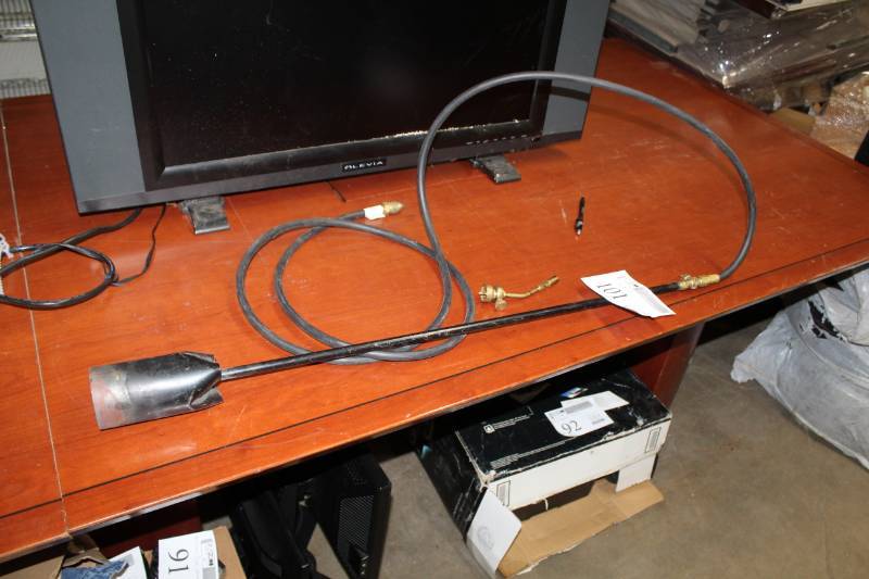 lot 101 image: Torch Nozzle, Torch Hose