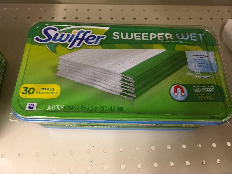 lot 46 image: Swiffer Sweeper Wet Cloths
