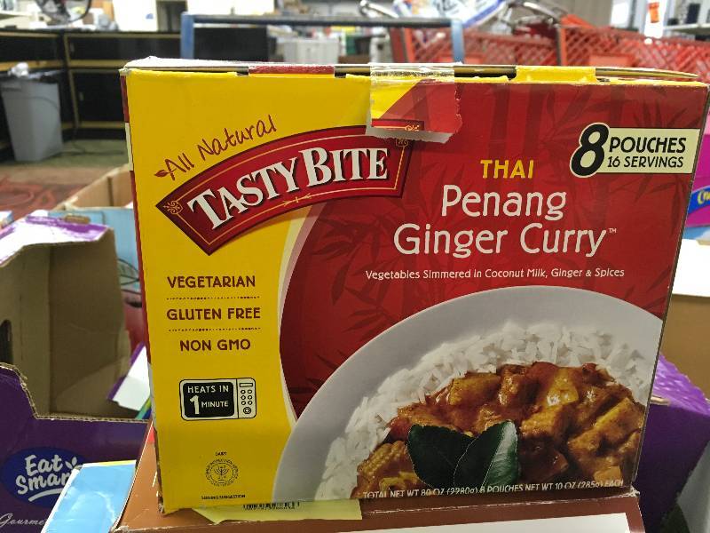 lot 64 image: Tasty Bite Tai Penang Ginger Curry, Retail $11.89