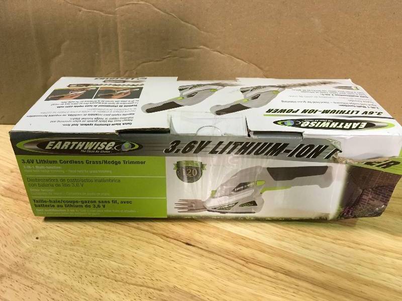 lot 60 image: EARTWISE Lithium Cordless Garden Shear Combo Pack