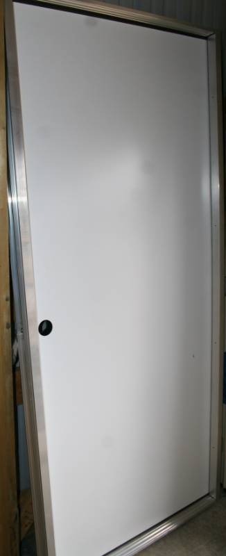 lot 20 image: Prehung Exterior Door