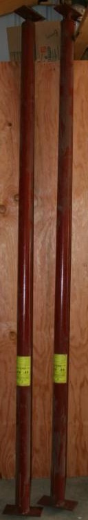 lot 46 image: Adjustable Steel Columns