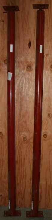 lot 47 image: Adjustable Steel Columns