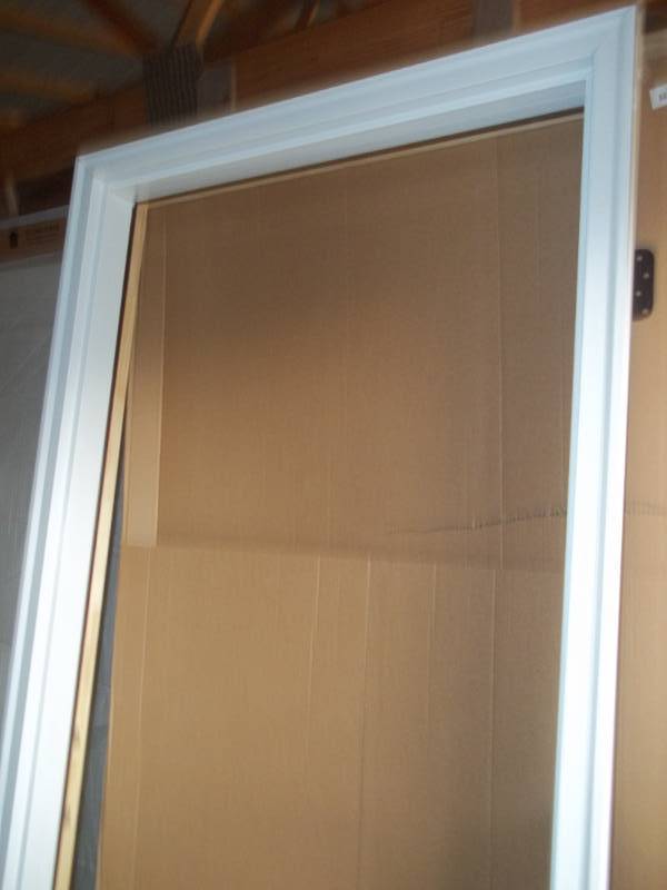 lot 325 image: Exterior Door Frame