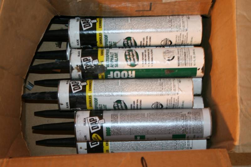 lot 116 image: Roofing Asphalt Caulk