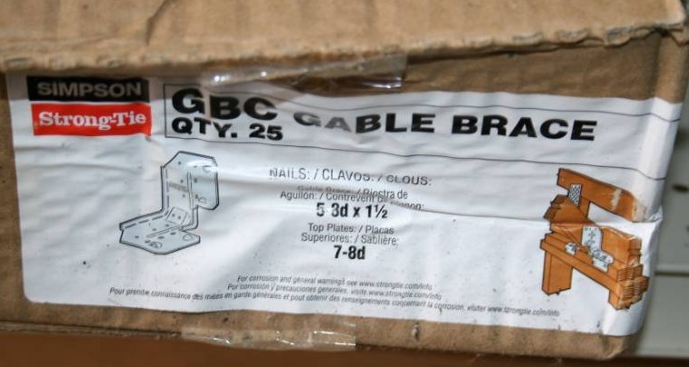 lot 126 image: Gable Braces