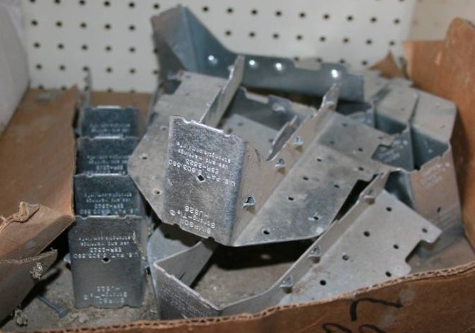 lot 145 image: Joist Hangers