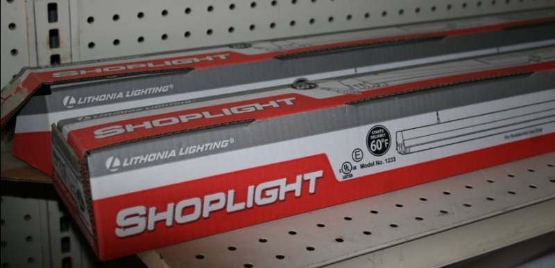 lot 358 image: Shop Lights