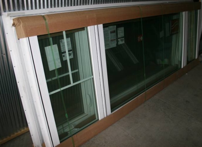 lot 558 image: Triple Casement Window
