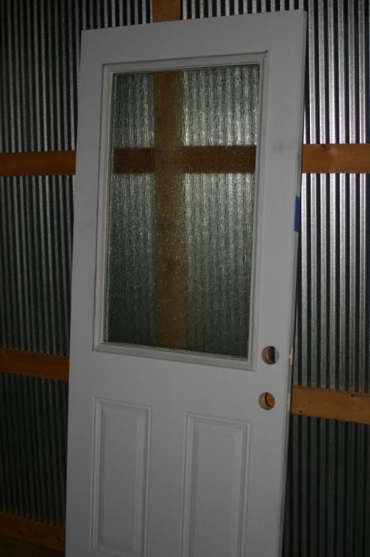 lot 513 image: Exterior Door