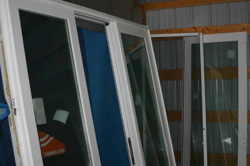 lot 544 image: Patio Door