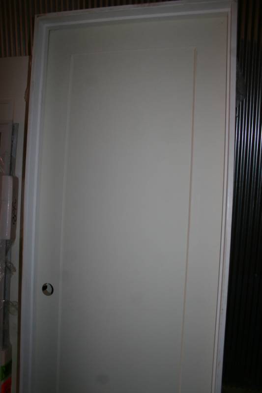 lot 423 image: Prehung Interior Door