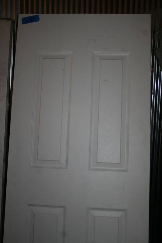 lot 431 image: Primed Interior Door