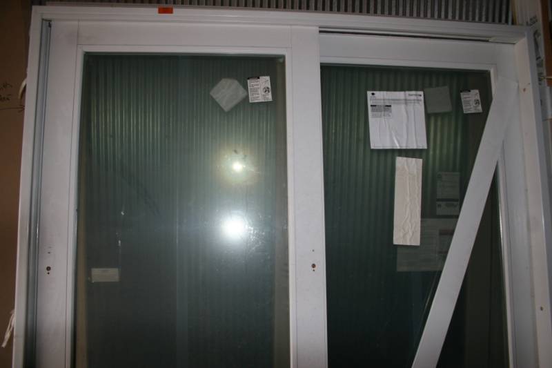 lot 439 image: Sliding Door System