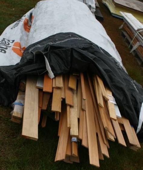 lot 14 image: Trim Boards