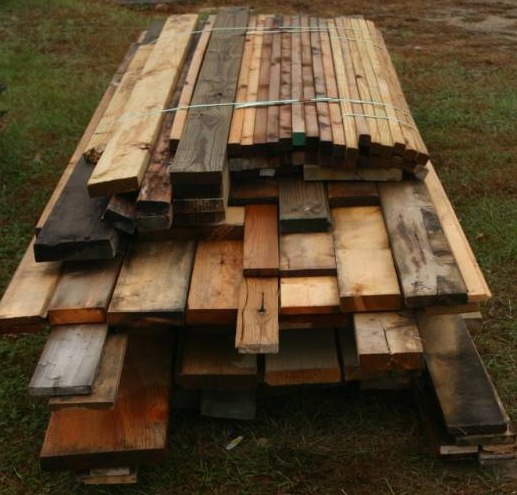 lot 211 image: Misc Lumber