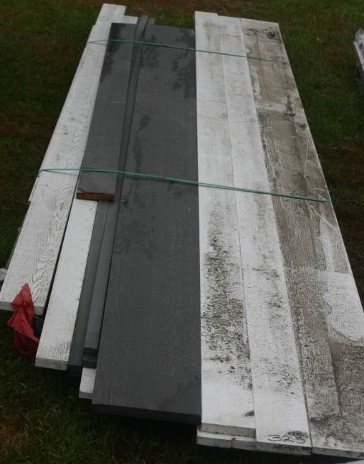 lot 238 image: House Trim