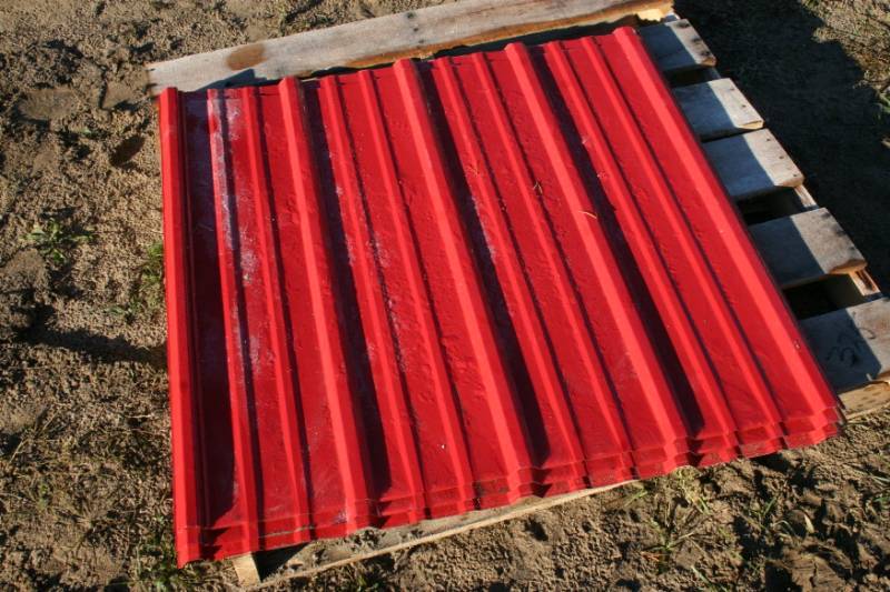 lot 281 image: Tin Siding