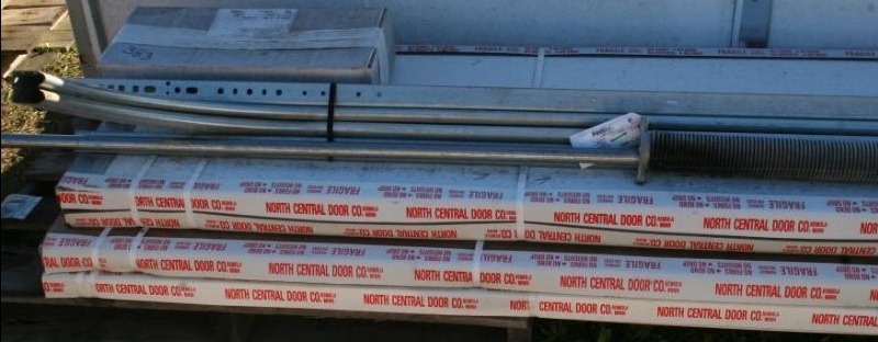 lot 293 image: Garage Door