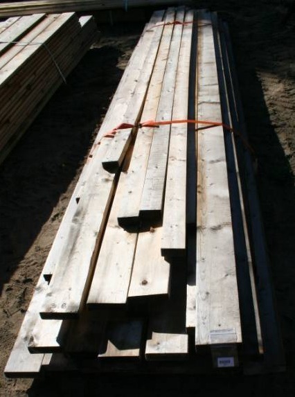 lot 446 image: Misc Lumber